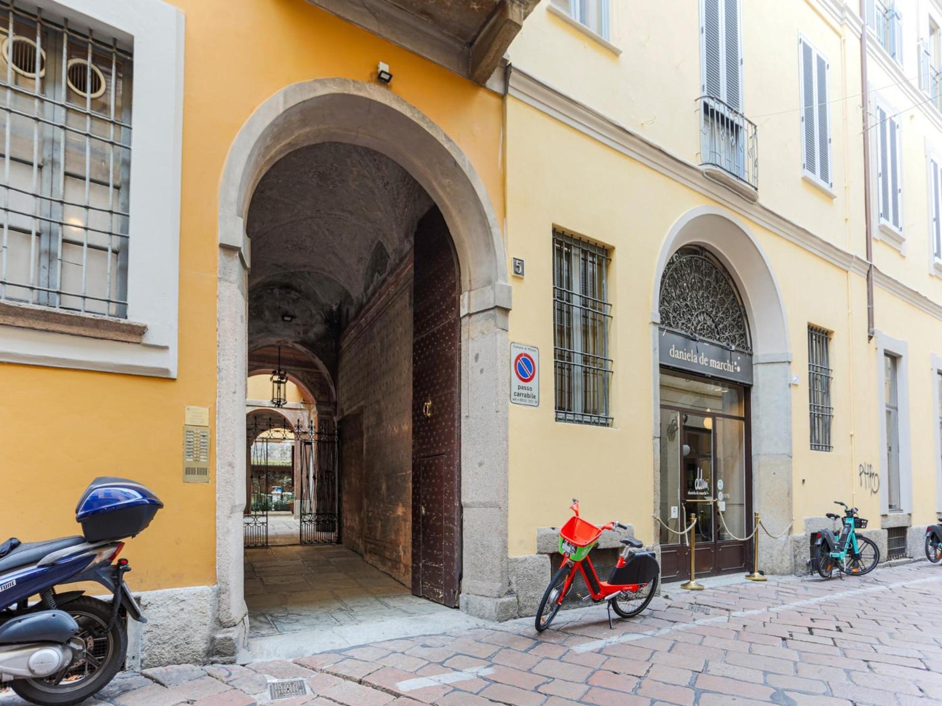 Tetodonpa - Suite Near Duomo Milánó Kültér fotó